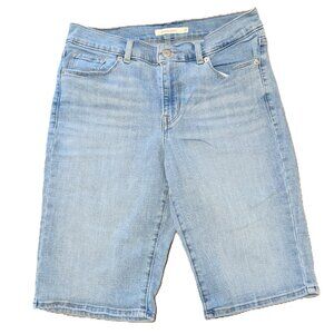 Levi's Bermuda Shorts Size 28